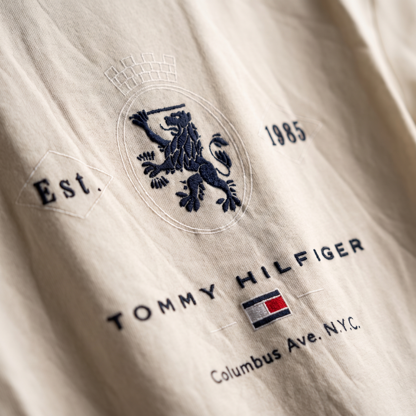 TOMMY HILFIGER